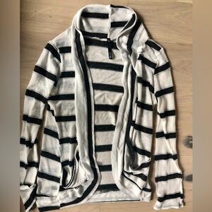 Love Culture Sweater